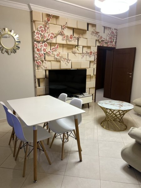 Tirane, jap me qera apartament 1+1+Ballkon Kati 1, 70 m²  500 € Leandro Zoto