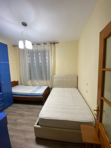 Tirane, jepet me qera apartament 2+1 Kati 2, 78 m² 450 € (ne rrugen Pandi Dardha Laprake Tirane)