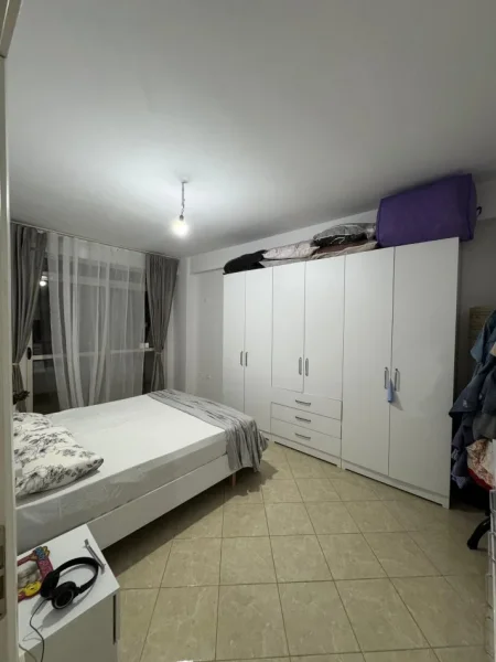 Tirane, shitet apartament 2+1+Ballkon Kati 7, 124 m² 155.000 € (Astir Prane Bohemit Me Hipoteke Okazion)