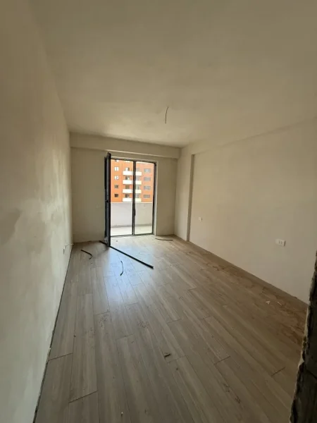 Tirane, shitet apartament 1+1+Ballkon Kati 5, 76 m² 103.596 € (Urban Gate, Astir)