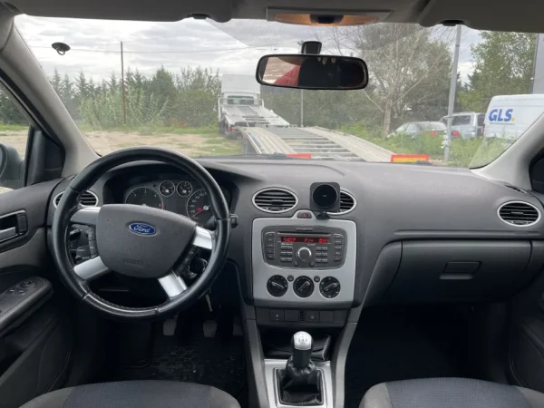 Tirane, shes makine Ford Focus Nafte, gri metalizato manuale Kondicioner 228.555 km 2.500 €