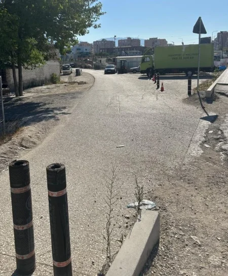 Tirane, shitet truall , 524 m² 400.000 € (Rruga 29 Nentori)