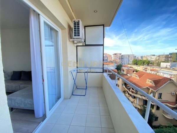 Tirane, jepet me qera apartament 1+1 Kati 6, 60 m² 600 € 