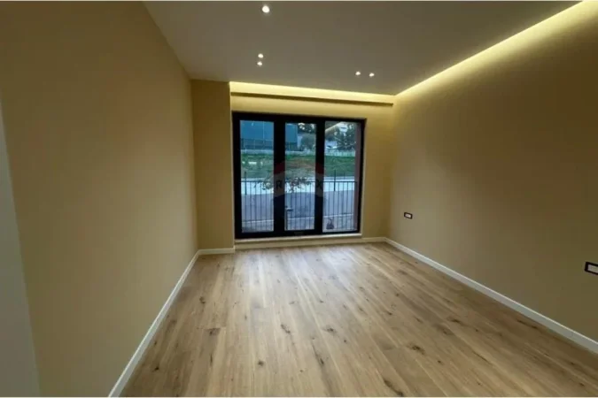 Tirane, shitet apartament 2+1+Ballkon Kati 1, 107 m² 215.000 € (Rezidenca Kodra e DIellit)