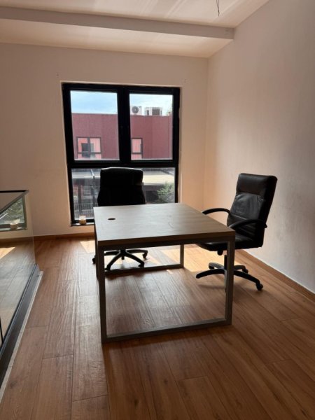 Tirane, jepet me qera apartament duplex Dublex Kati 2, 230 m² 3.000 € (Tirana Garden Building)