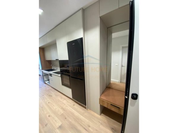 Durres, jepet me qera apartament 2+1 Kati 2, 98 m² 420 € 