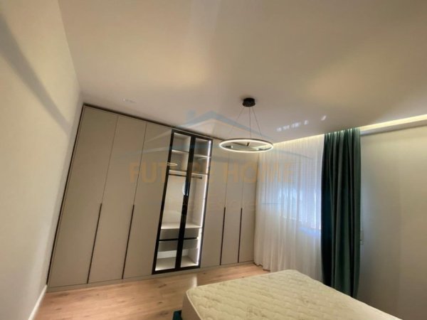 Durres, jepet me qera apartament 2+1 Kati 2, 98 m² 420 € 