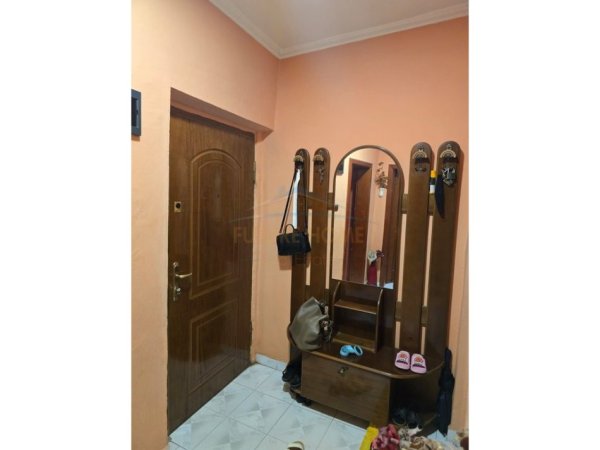 Tirane, shitet apartament 1+1+Ballkon Kati 4, 44 m² 106.000 € (Selvia)