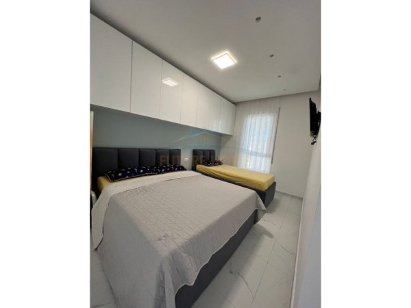 Gjiri Lalezit | Hamallaj, shitet apartament 2+1 Kati 2, 108 m² 310.620 € (San Pietro)
