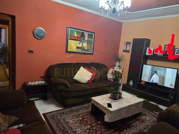 Tirane, shitet apartament 1+1 Kati 4, 44 m² 106.000 € (Selvia)