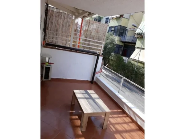 Tirane, shitet apartament 3+1+Aneks+Ballkon Kati 3, 160 m² 280.000 € 