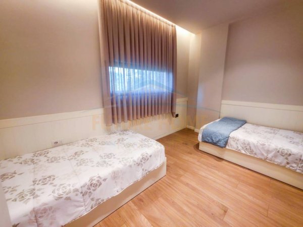 Gjiri Lalezit | Hamallaj, shitet Vile 2 Katshe Kati 0, 160 m² 835.000 € (Kompleksi "San Pietro", Gjiri i Lalëzit)