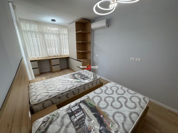 Tirane, shitet apartament 2+1 Kati 2, 93 m² 250.000 € (ne Rrugen e Myslym Shyrit)