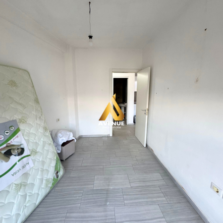 Green and White Minimalist House for Sale Facebook Post - 2025-09-12T110730.498.png
