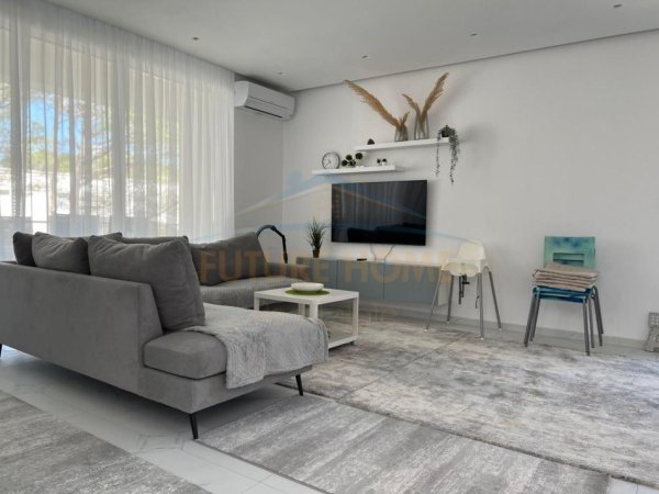 Durres, shitet apartament 2+1+Ballkon Kati 2, 107 m² 310.620 € (GJIRI I LALZIT)