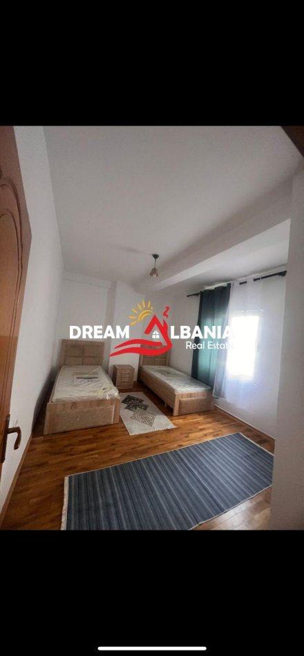 Tirane, jepet me qera apartament 2+1 , 80 m² 550 € (Don Bosko)