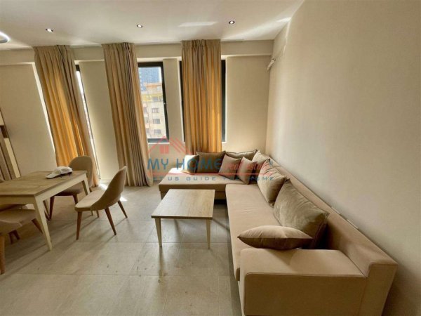 apartament-i-ri-11-qender-rruga-e-barrikadave-700-muaj-2 (1).jpeg