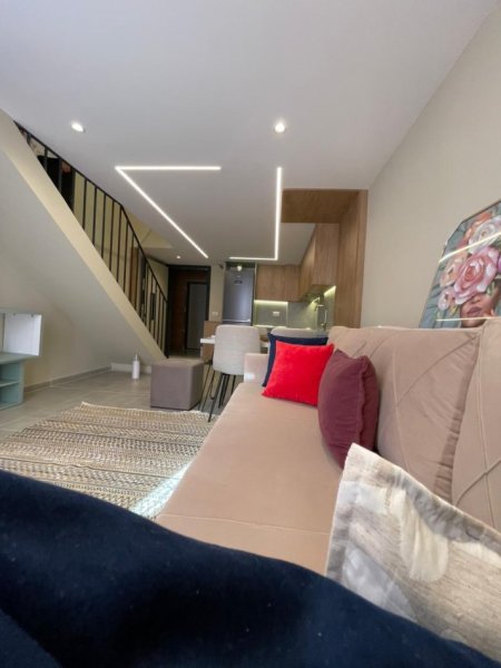 Tirane, shitet apartament duplex 1+1+Aneks Kati 1, 70 m² 120.000 € (Kompleksi Golden Park 3)