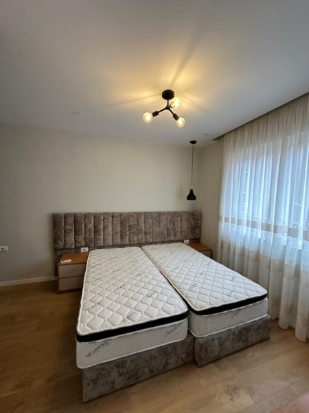 Tirane, jepet me qera apartament 1+1 Kati 4, 55 m² 50000 ALL (Myslym Shyri)