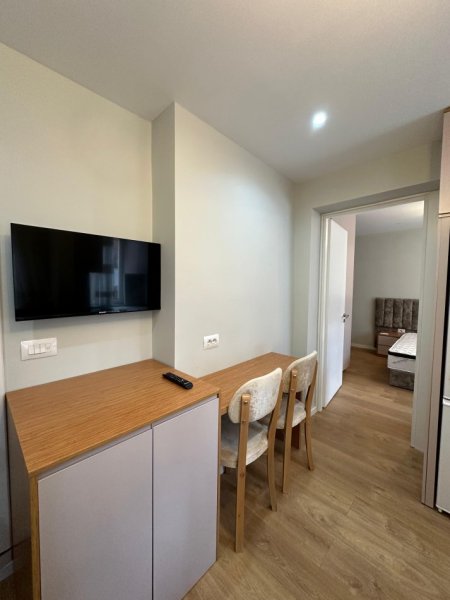 Tirane, jepet me qera apartament 1+1 Kati 4, 55 m² 50000 ALL (Myslym Shyri)