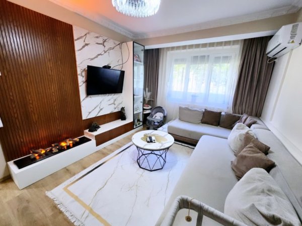 Tirane, shitet apartament 1+1+Aneks , 65 m² 129.000 € (brenda unazes vogel)