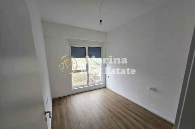 Shqiperi, shitet apartament 1+1 Kati 3, 49 m² 69.500 € (Fresku)
