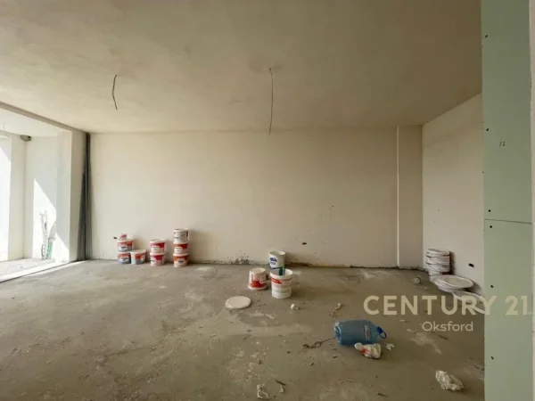 Tirane, shes apartament 2+1+Aneks+Ballkon Kati 2, 112 m² 200.000 € 