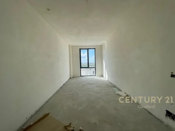 Tirane, shes apartament 2+1+Aneks+Ballkon Kati 2, 112 m² 200.000 € 