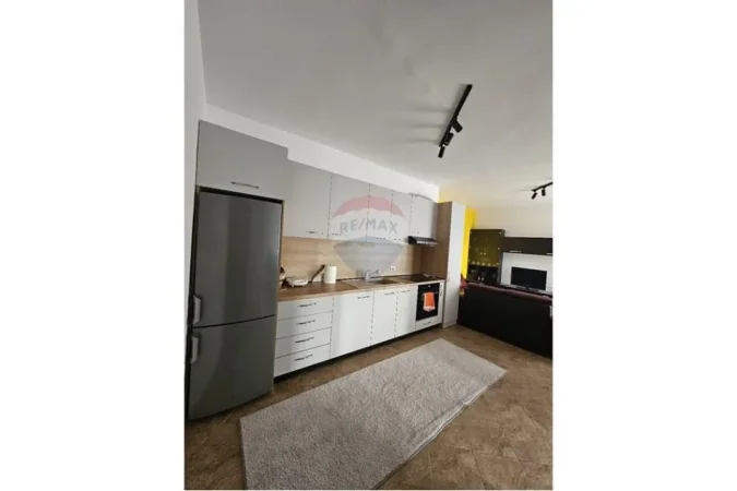 Tirane, jepet me qera apartament 2+1+Ballkon , 110 m² 550 € (Astir)