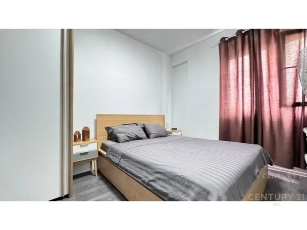 Tirane, jepet me qera apartament 1+1 Kati 5, 70 m² 650 € (Liqeni i Thate.)