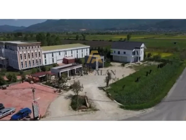 Kurbin, shitet ambjent biznesi , 788 m² 650.000 € (Mamurras)