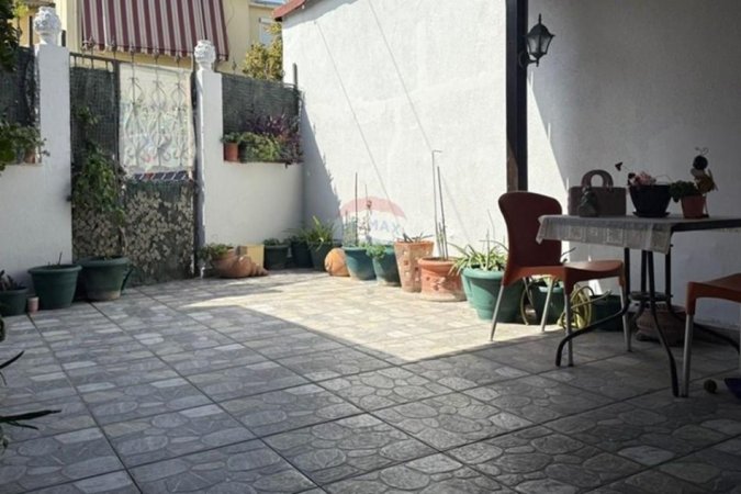 Tirane, shitet apartament 2+1 , 108 m² 145.665 € 