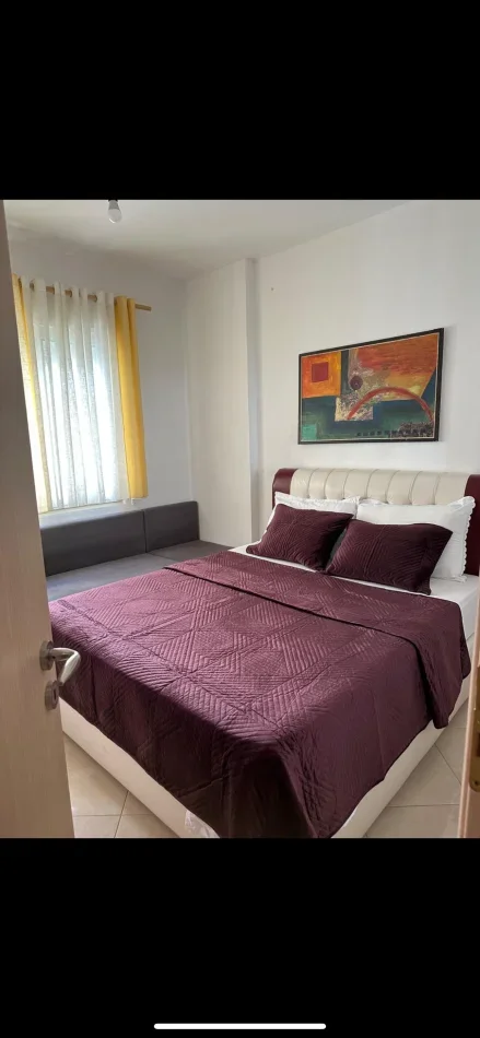 Vlore, jepet me qera apartament 1+1+Ballkon Kati 4, 60 m² 250 € (Lungomare, Restorant Magjia)
