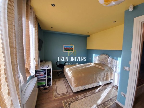 Tirane, shitet Vile , 550 m² 1.100.000 € (farke)