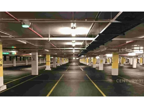 Tirane, shitet garazh | post parkimi Kati -2, 25 m² 33.000 € (Rr.e Kavajes , Garden Building)