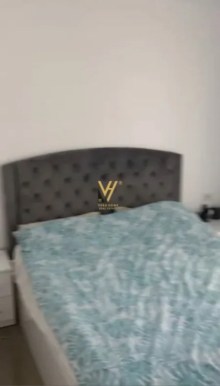 Tirane, jepet me qera apartament 1+1+Ballkon Kati 1, 72 m² 600 € (KODRA E DIELLIT)