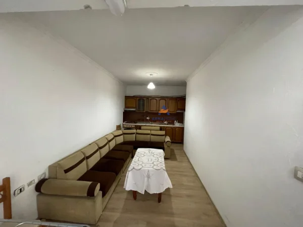 Tirane, shitet apartament 1+1+Ballkon , 54 m² 80.000 € (PALLATI ME SHIGJETA)