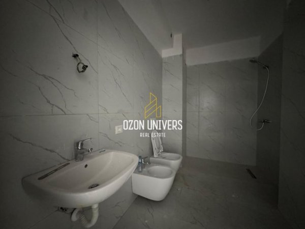 Tirane, shitet garsonier 1+1+Ballkon Kati 4, 46 m² 138.000 € (Myslym Shyr)