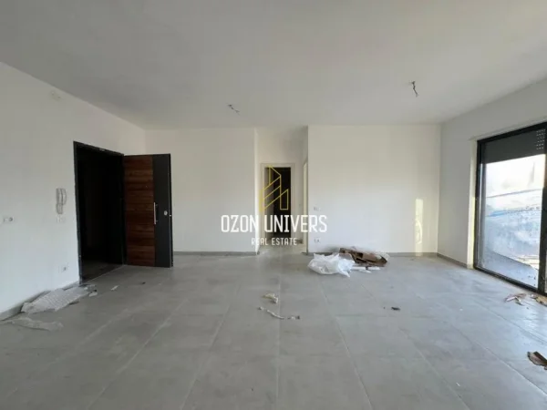 Tirane, shitet apartament 2+1+Ballkon Kati 7, 118 m² 420.000 € (Myslym Shyr)