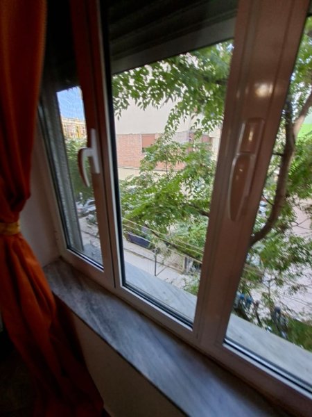 APARTAMENT  1+1 ME QIRA  500 € (MYSLYM SHYRI)