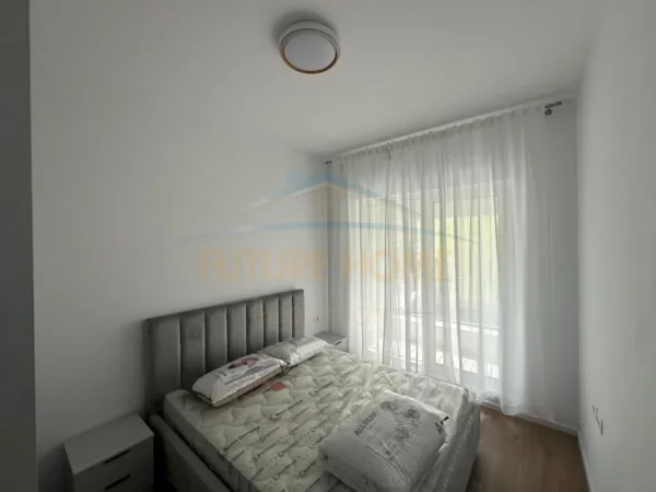 Tirane, jepet me qera apartament 1+1 Kati 3, 47 m² 450 € (Kompleksi Kaimi , Alidemi)