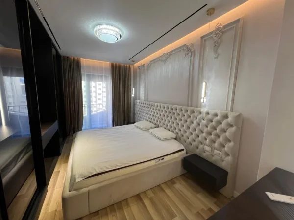 Tirane, jap me qera apartament 2+1+Ballkon Kati 6, 117 m² 1.000 € (Oasis Residence)