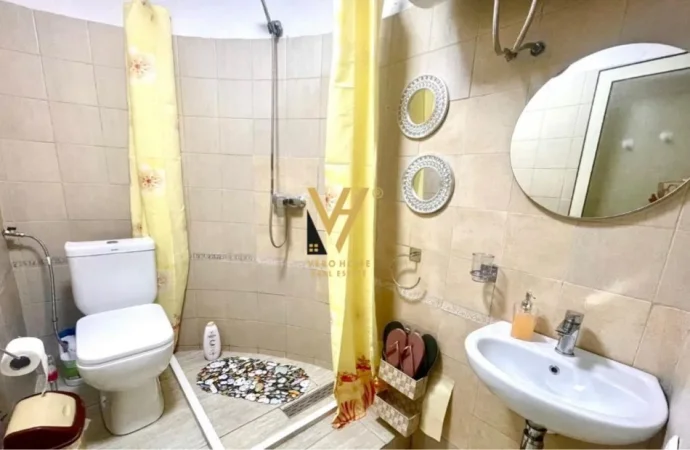 Tirane, jepet me qera garsonier , 40 m² 650 € (RRUGA E DIBRES)