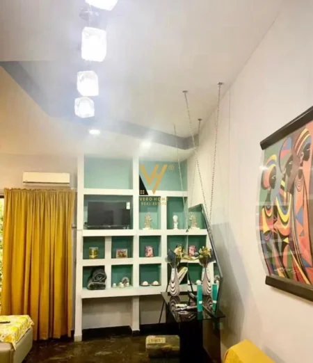 Tirane, jepet me qera garsonier , 40 m² 650 € (RRUGA E DIBRES)