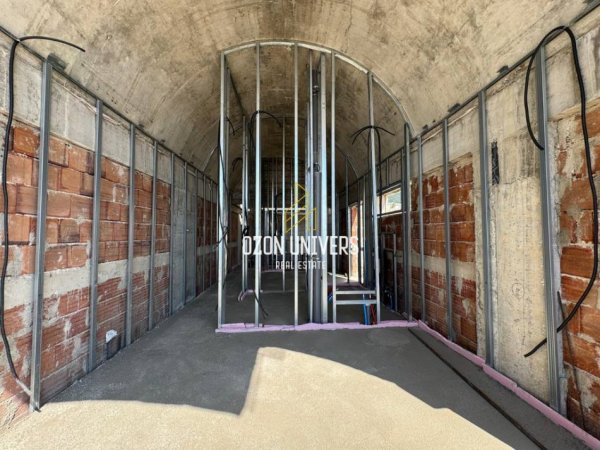 Vlore, shitet Vile 3+1+Ballkon Kati 1, 382 m² 1.000.000 € (Green Coast 2, Palasë)