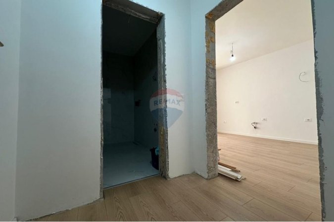 Tirane, shitet apartament 1+1 , 54 m² 149.000 € 