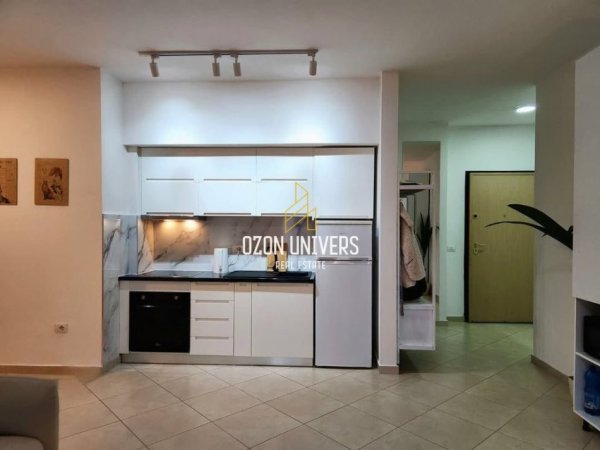Vlore, shitet apartament 1+1 Kati 9, 74 m² 119.000 € (qender)