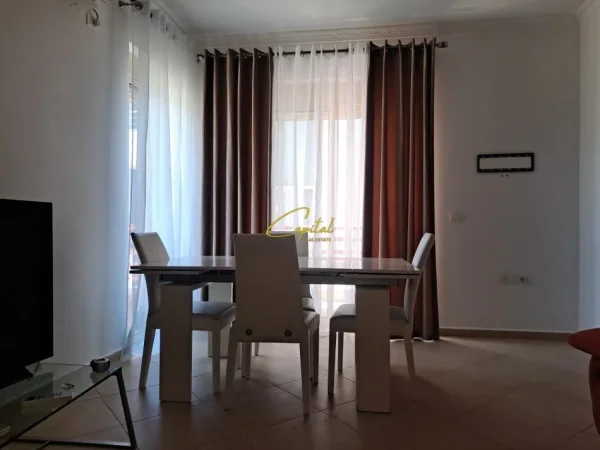 Tirane, jepet me qera apartament 2+1 Kati 4, 110 m² 850 € (KOPSHTI ZOOLOGJIK)
