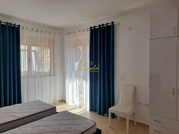 Tirane, jepet me qera apartament 2+1 Kati 4, 110 m² 850 € (KOPSHTI ZOOLOGJIK)