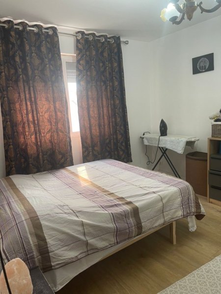 Tirane, jepet me qera apartament 1+1 Kati 4, 56 m² 500 € (Ferit Xhajko)